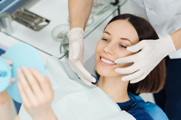 Tips From An Orthodontist On Caring For Your Teeth After Treatment