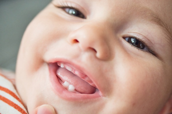 Oral Hygiene Tips From A Pediatric Dentist For Your Baby&#    ;s First Teeth